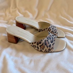 Naturalizer Britney Leopard Slide 2” Block Heel Sz 5